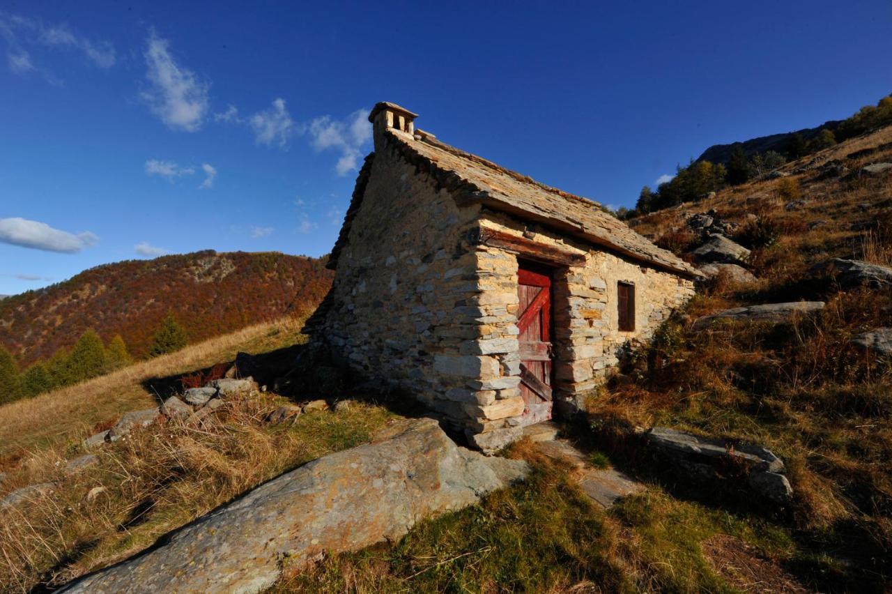 Rifugio Parpinasca Hostel Trontano Exterior photo